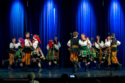 XII Ogólnopolski Festiwal Zespołów Folklorystycznych &quot;O kujawski wianek&quot;