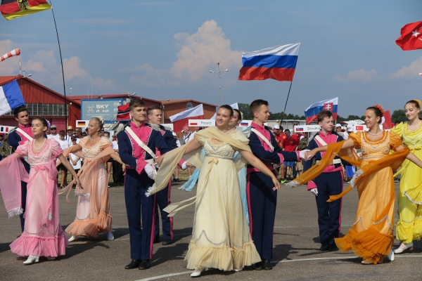 Uświetniliśmy ceremonię otwarcia - MISTRZOSTWA EUROPY FAI MODELI SZYBOWCÓW W KLASIE F3J