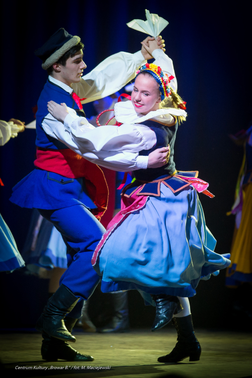 XIV Ogólnopolski Festiwal Zespołów Folklorystycznych "O Kujawski wianek"